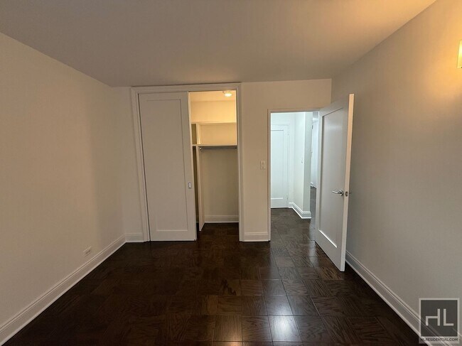 Building Photo - EAST 35 STREET