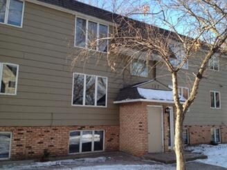 Primary Photo - 107 Grove St