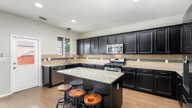 Building Photo - 1618 Desert Candle