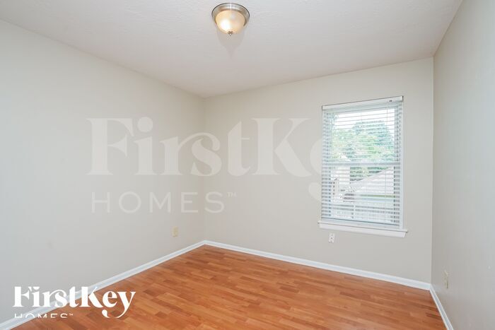 Building Photo - 7834 Sunny Ridge Dr