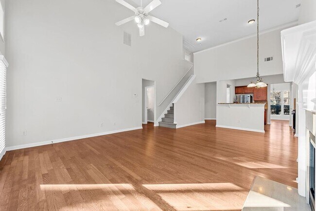 Building Photo - 3476 Harvest Ridge Ln NE