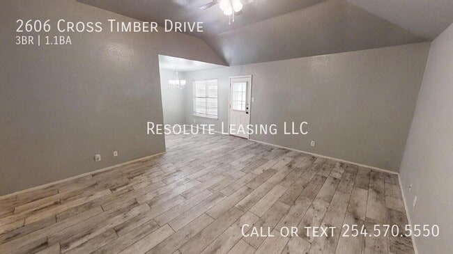 Building Photo - 2606 Cross Timber Dr