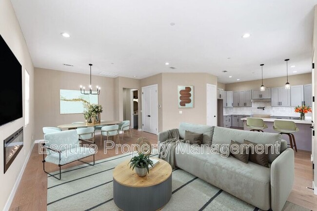Building Photo - 545 Carty Dr