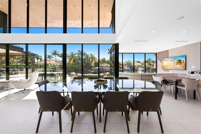 Building Photo - 1102 Washington St