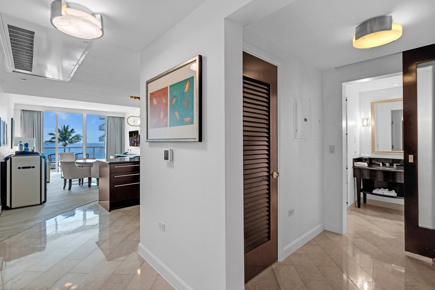 Building Photo - 4391 Collins Ave