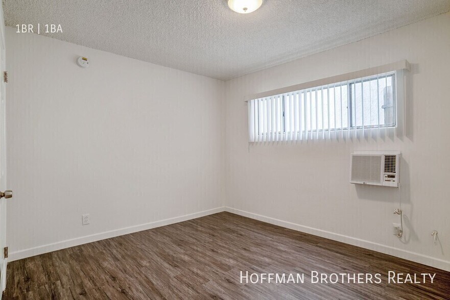 Building Photo - 4558 W 173rd St