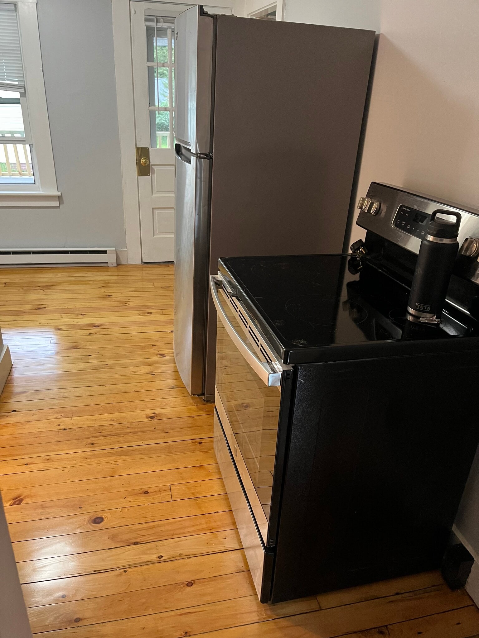 Building Photo - 53 Gilford Ave