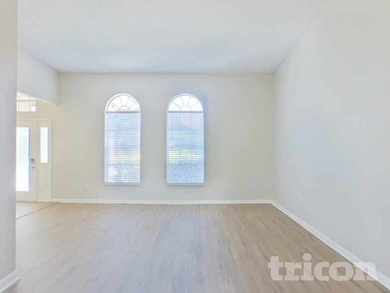 Building Photo - 1559 McAuliffe Ln