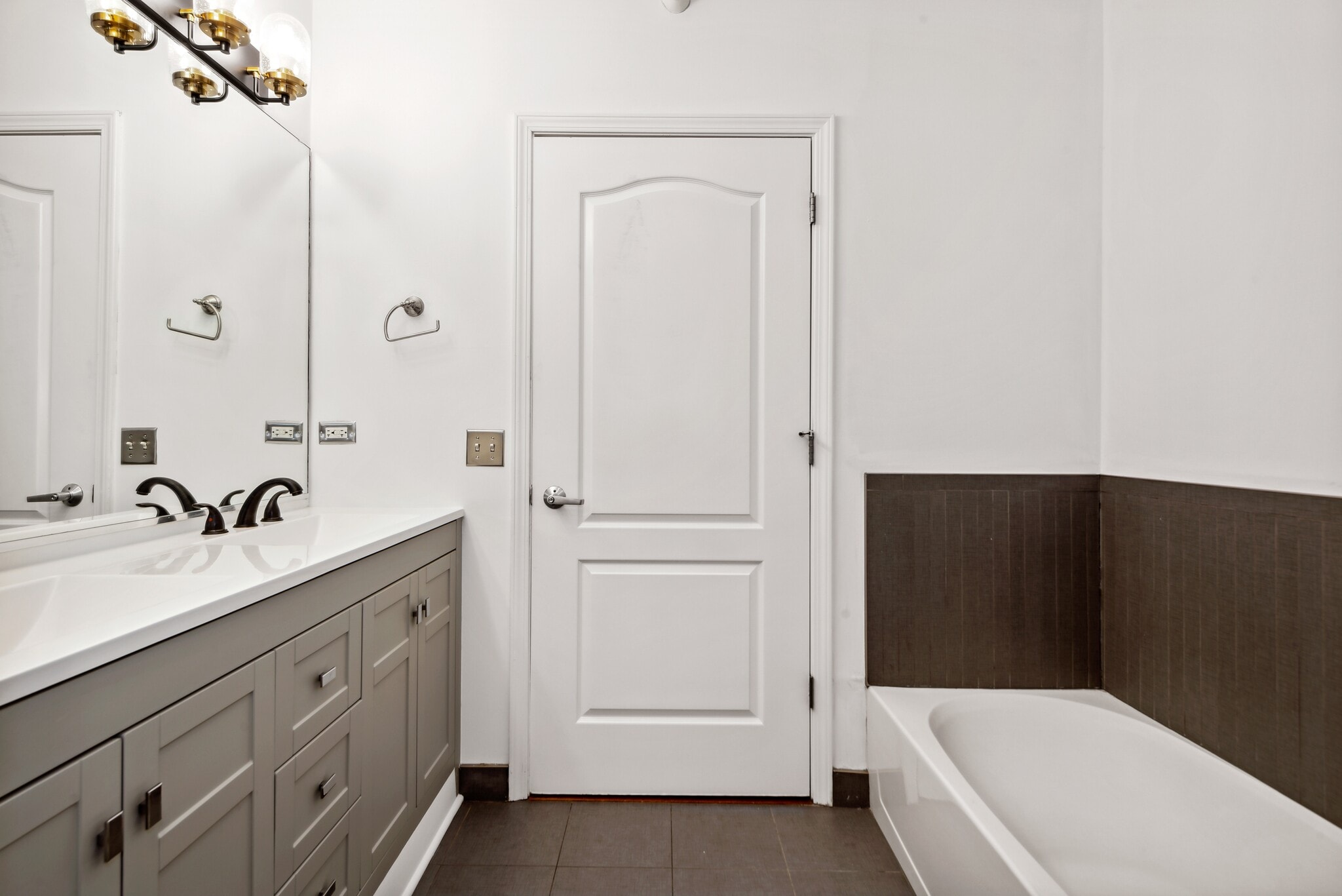 Building Photo - 125 S Jefferson St