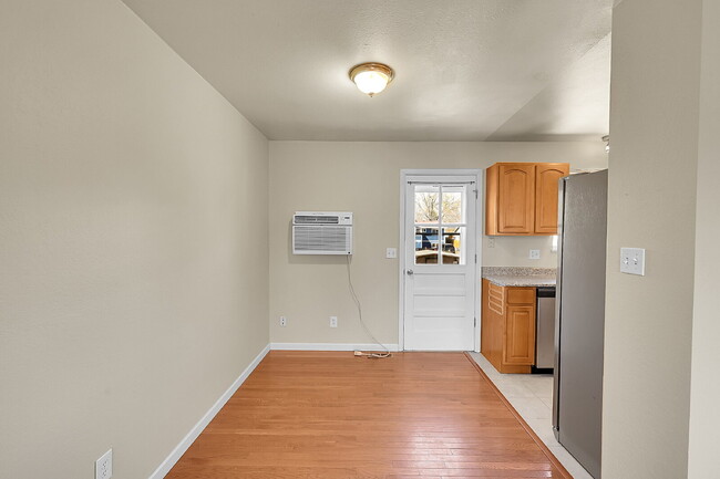 Building Photo - $2,495.00 - 4 Beds 2 Baths, Single Family ...