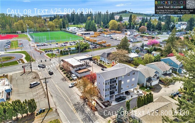 Building Photo - 16118 179th Ave SE