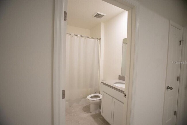 Building Photo - 5062 Foxglove Cir