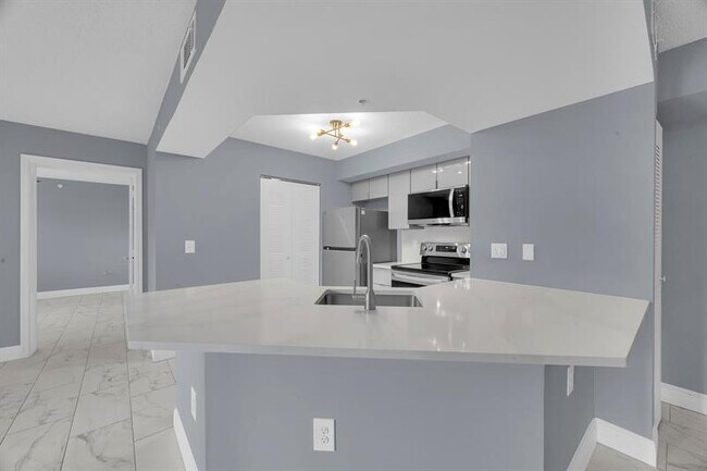 Building Photo - 3809 NW Mediterranean Ln