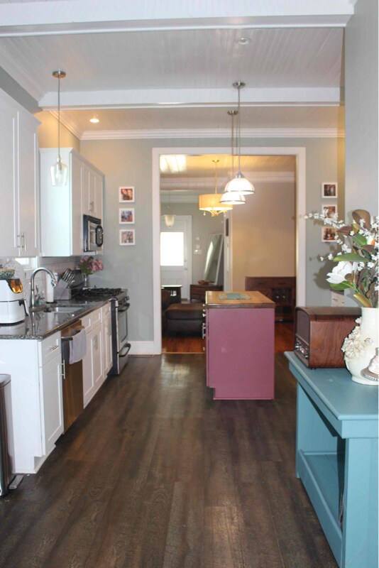 Building Photo - 639 Park St