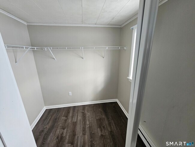 Building Photo - 134 Bristol St