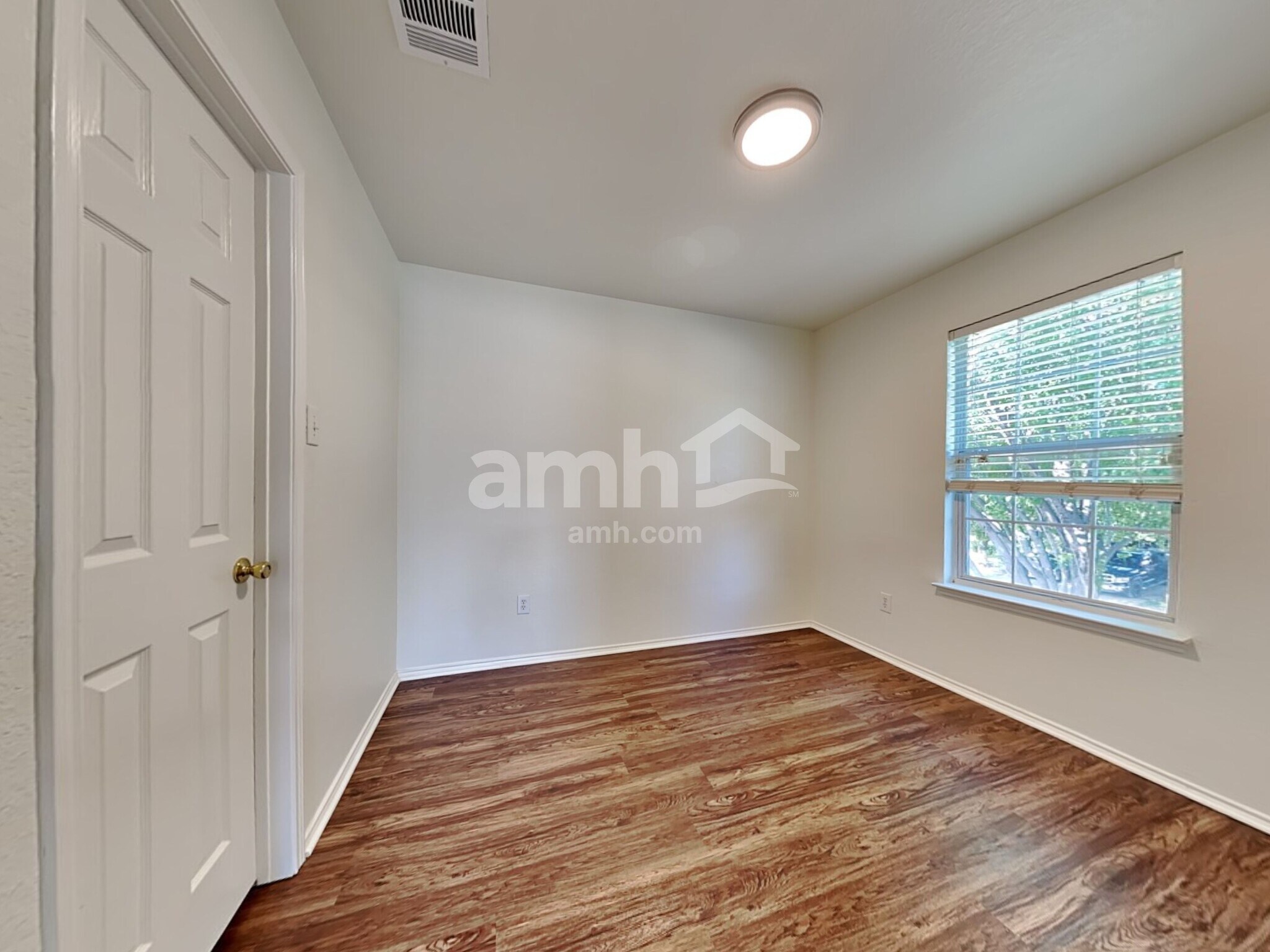 Building Photo - 11741 Cottontail Dr