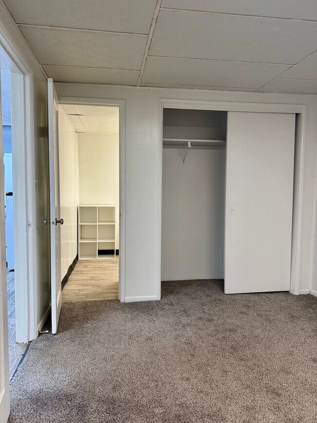 Building Photo - Cute 1 bed, 1 bath apartment in town for rent! No Pets/No Smoking