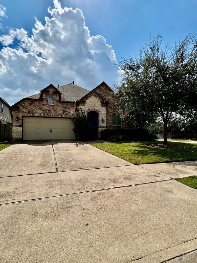 Building Photo - 27239 Aspen Falls Ln