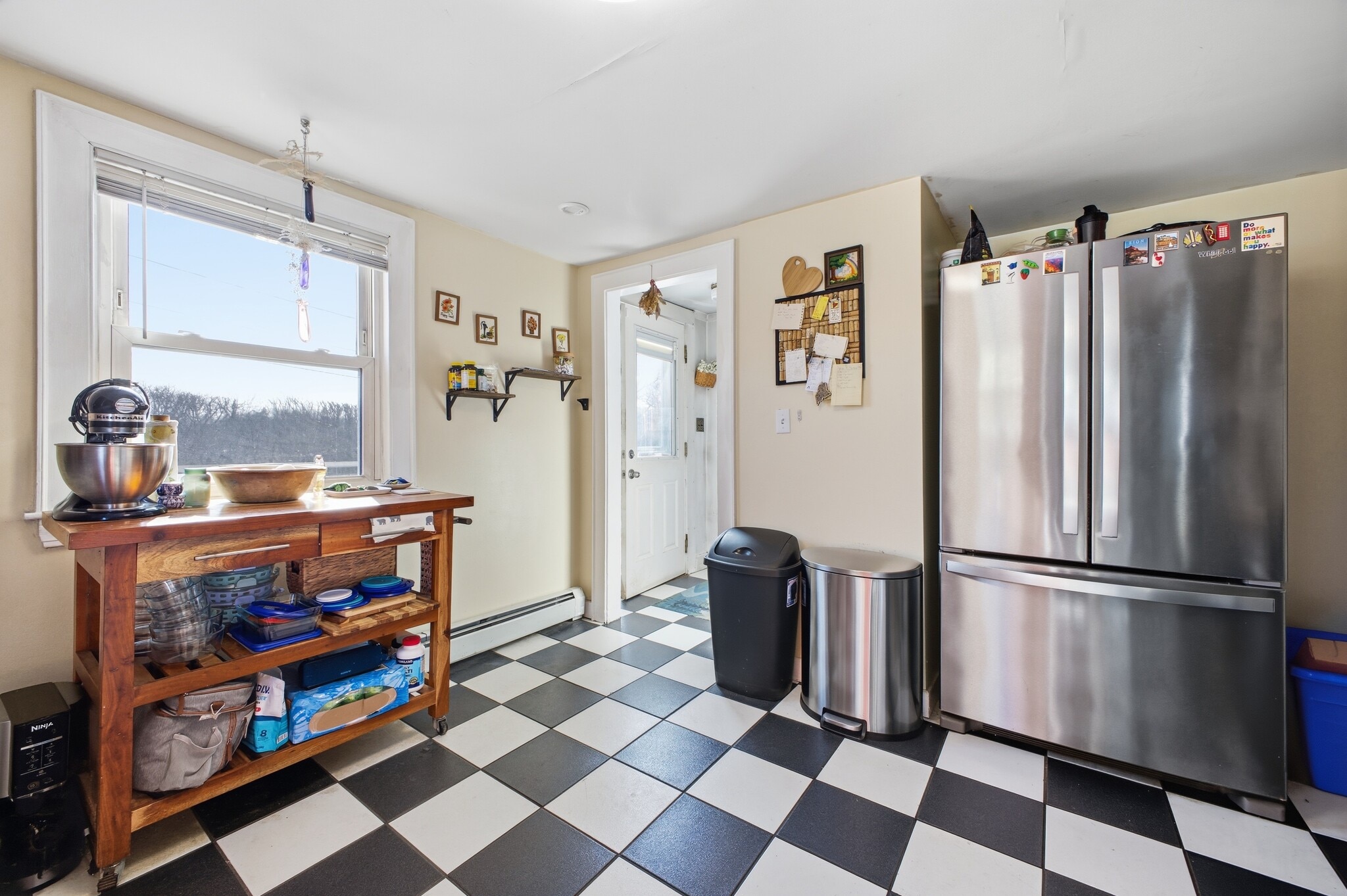 Building Photo - 2 Ridgeland Ave