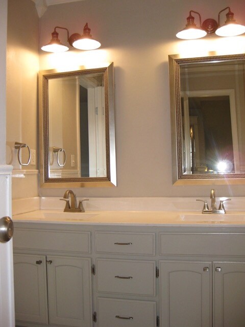 Building Photo - 9224 S Hudson Ave