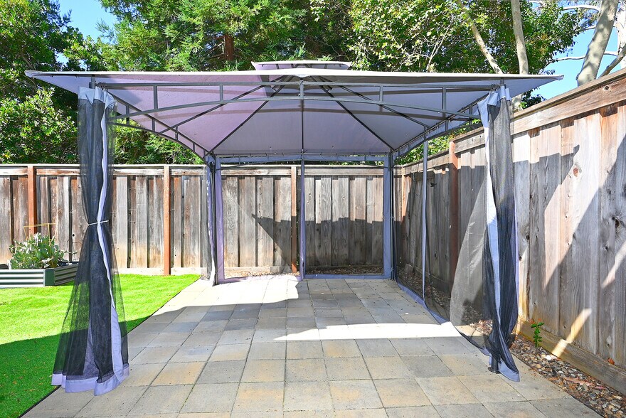 Building Photo - 200 Powhattan Ct