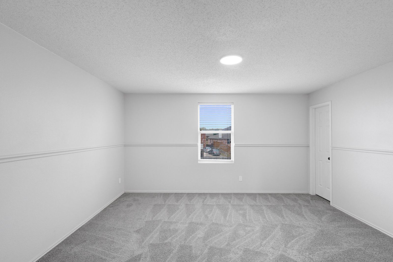 Building Photo - 1352 Dawson Way