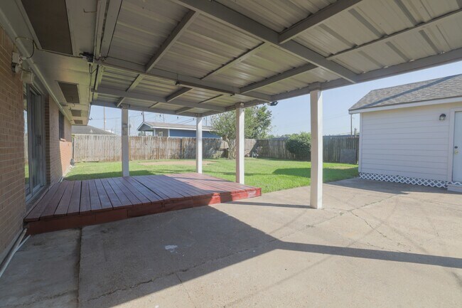 Building Photo - 3118 Flamborough Dr
