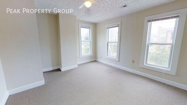 Building Photo - 79 E 7th Ave