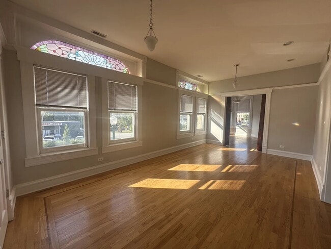 Building Photo - Apartments in Lockport