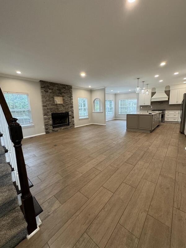 Building Photo - 1515 Ashburn Ct