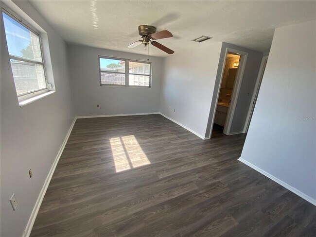 Building Photo - 3614 Nixon Rd