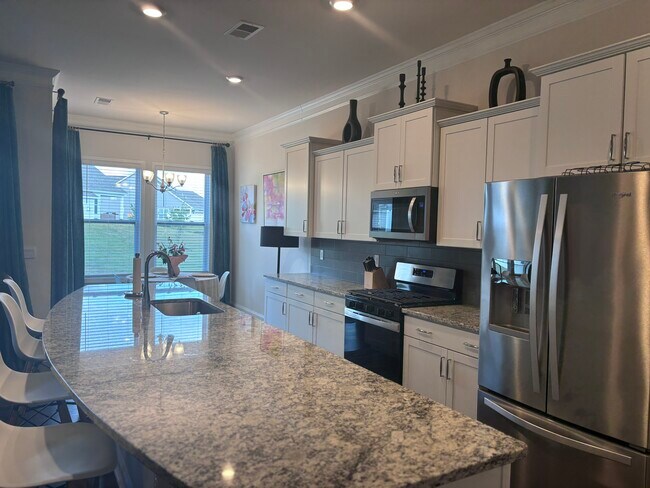 Building Photo - 62 Fox Cove Rd