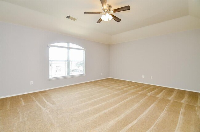 Building Photo - 25418 Lockspur Dr