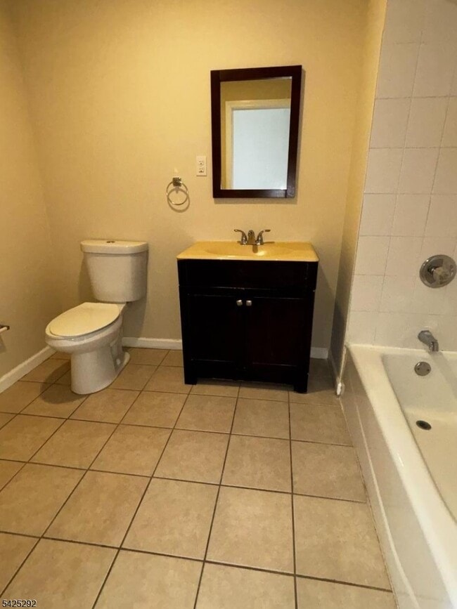 Building Photo - 40 Broadway