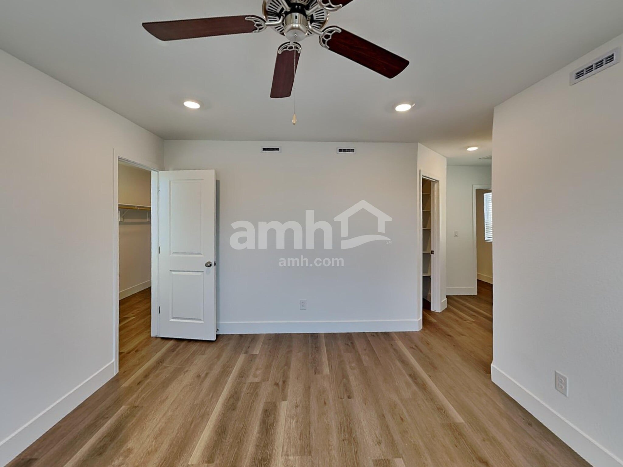 Building Photo - 10343 Bee Balm St