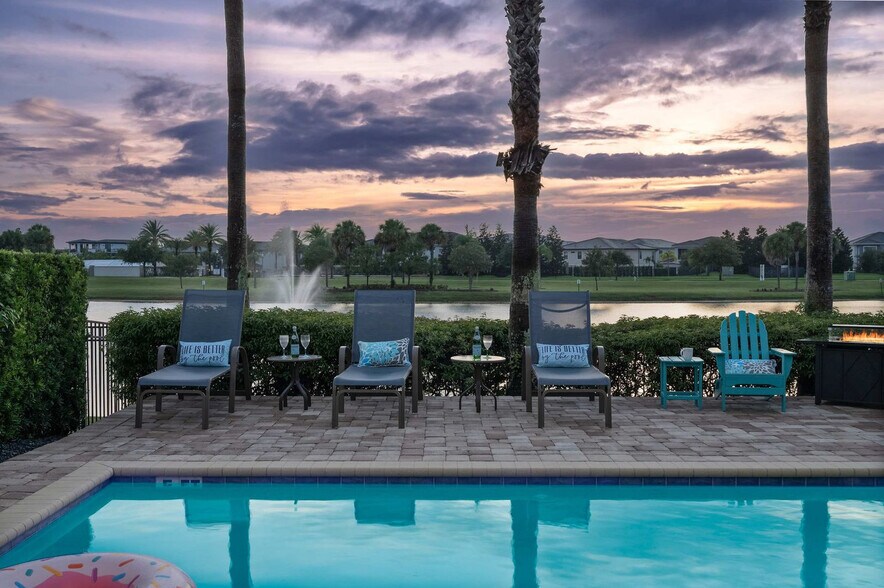 Building Photo - 834 Golden Bear Dr