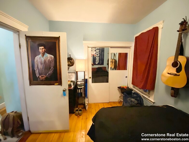 Building Photo - 1562 Tremont St