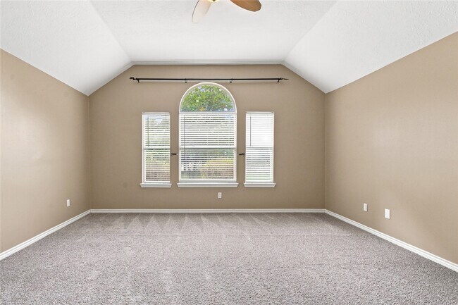 Building Photo - 5419 Teakwood Ln