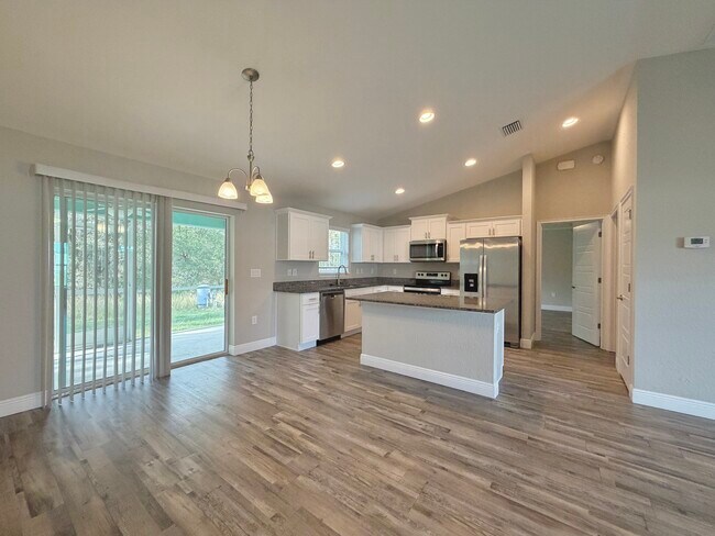 Building Photo - 210 Locust Lane Pass