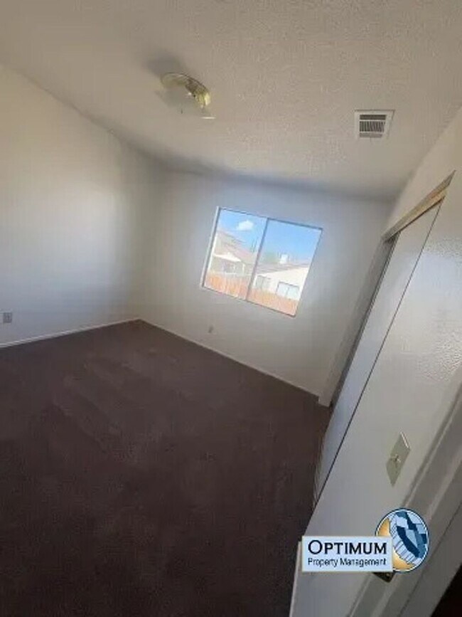 Building Photo - 12442 Emeraldstone Dr