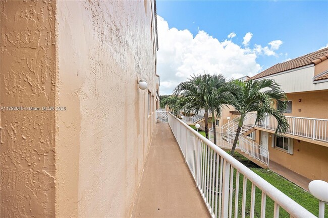 Building Photo - 14909 SW 80th St