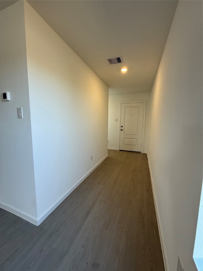 Building Photo - 14896 N Ascot Bnd Cir