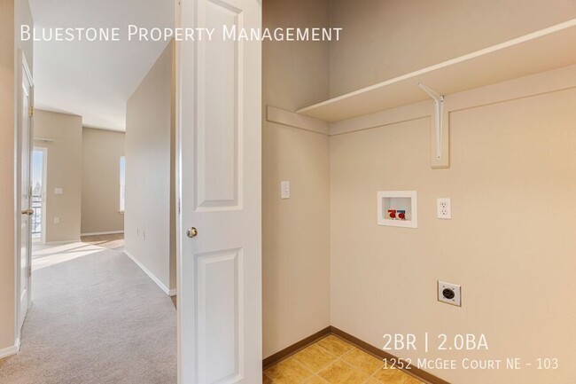 Building Photo - 1252 Mcgee Ct NE
