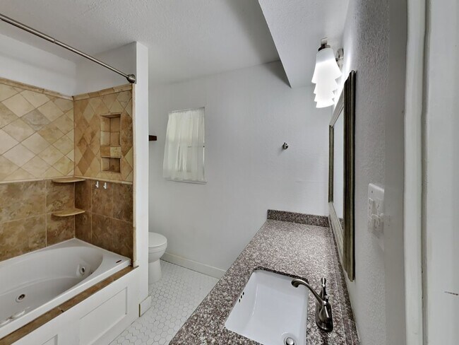 Building Photo - Hidden Gem in Woodland West Estates – Spacious, Stylish & Move-In Ready!