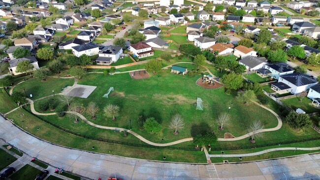 Building Photo - 7826 Maverick Trace Ln