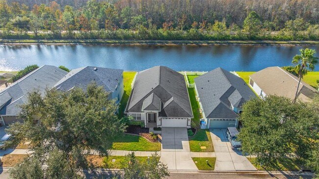 Building Photo - 19026 Fishermans Bend Dr