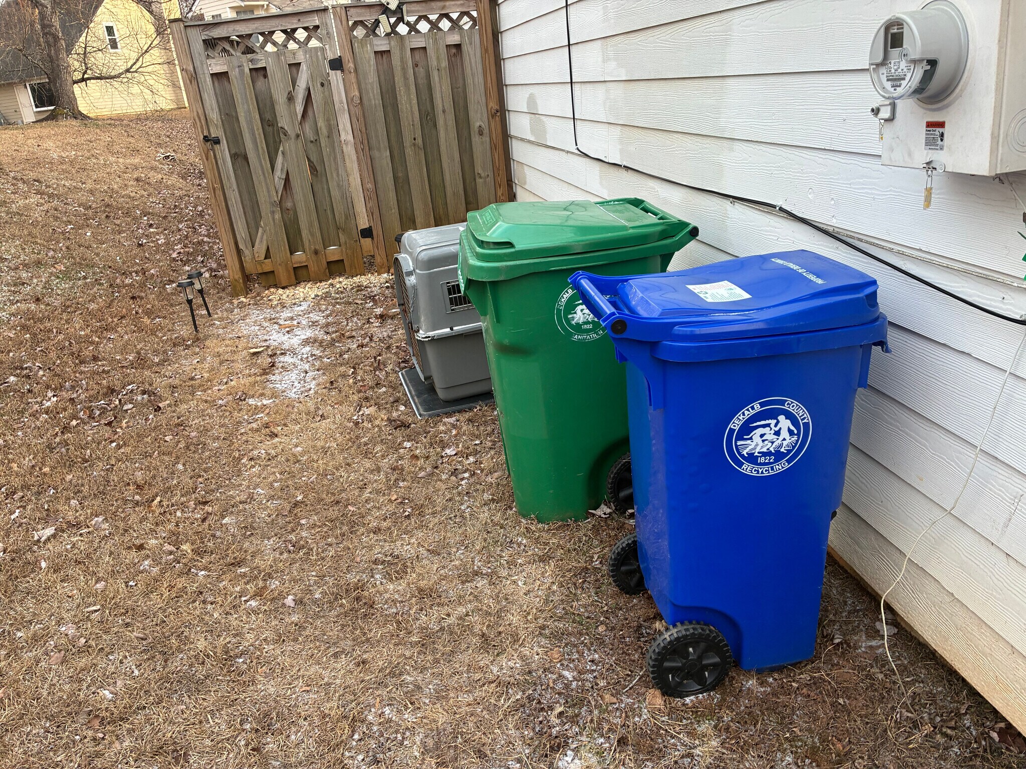 Building Photo - Room in House on Browns Mill Trail