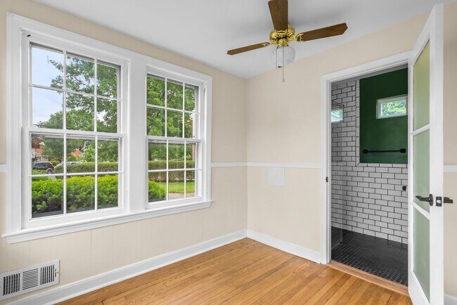 Building Photo - 2200 Windham Ln