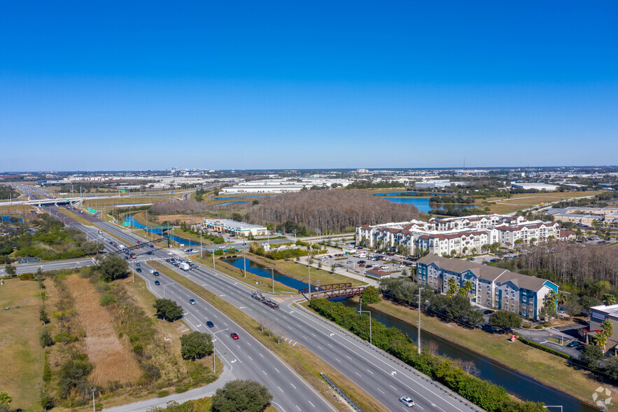 Aerial Photo - Extended Stay America Select Suites Orlando