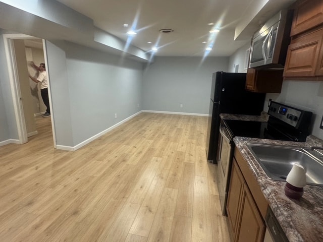 Building Photo - 5114 19th Rd N